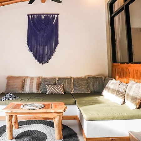 Alma Surf Villas 01 - Cozy 01 Bed With Private Pool Улувату Экстерьер фото